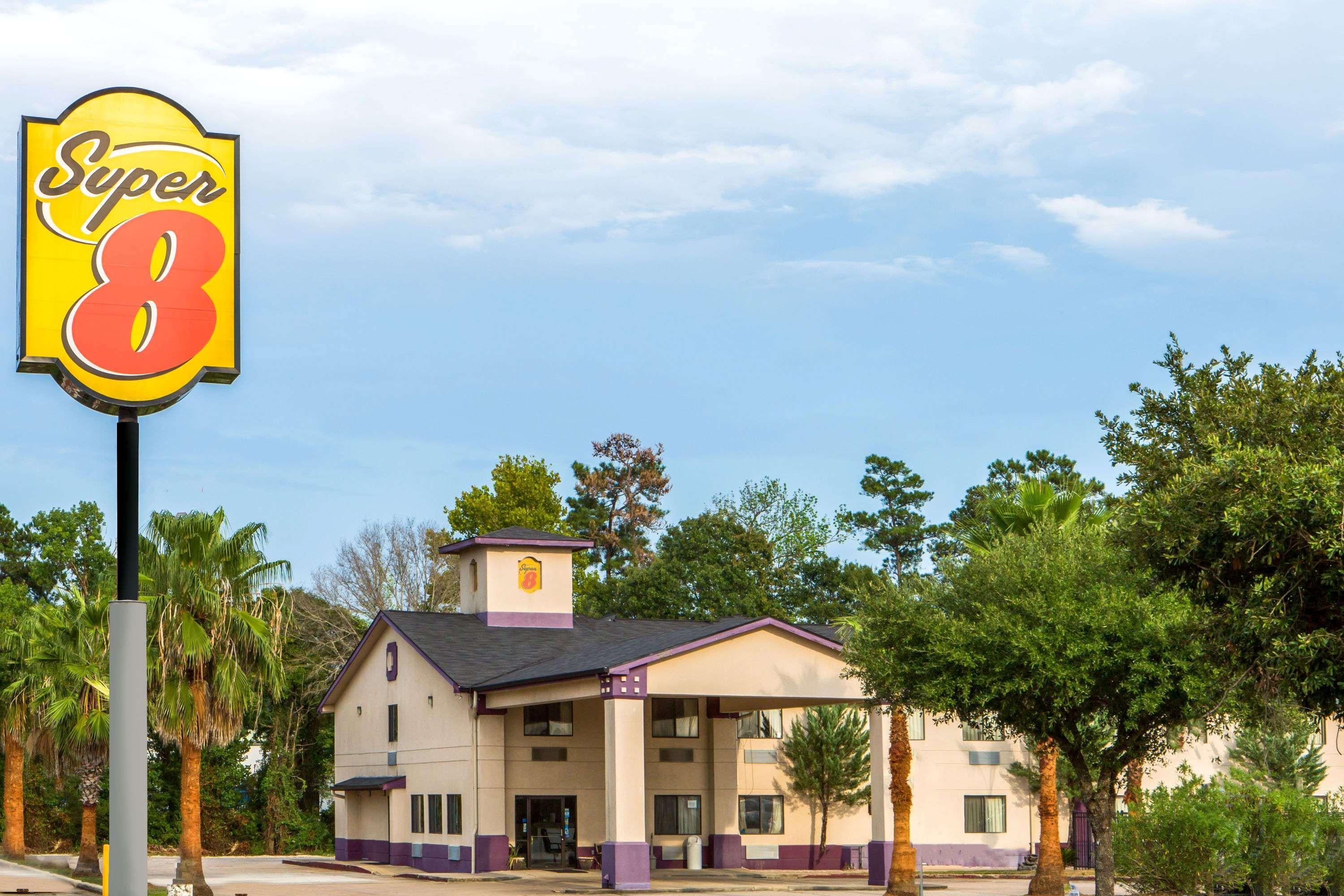 מלון Super 8 By Wyndham Cleveland Tx מראה חיצוני תמונה